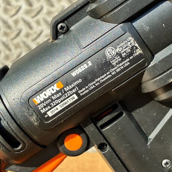 WORX WG629.2 20V Cordless Hydroshot Portable Power Cleaner W/ BATTERY & CHARGER - Picture 8 of 15